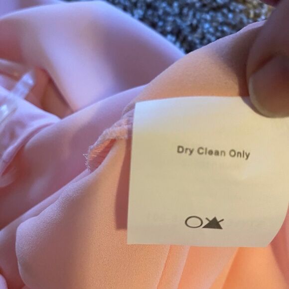 💼LUSH V-neck High/Low Shirt 💼 - Picture 8 of 10